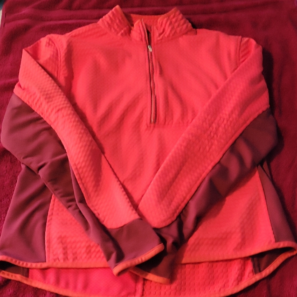 Nike Red-Orange Sphere Thermal Top